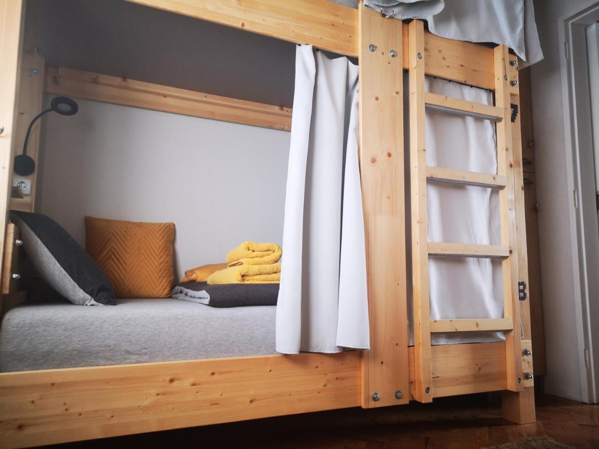 Family Surf Home - Hostel Μάφρα Εξωτερικό φωτογραφία