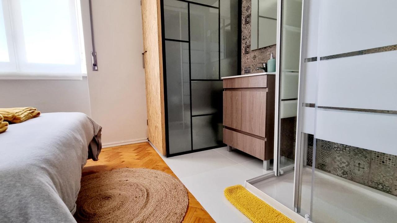 Family Surf Home - Hostel Μάφρα Εξωτερικό φωτογραφία